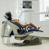 BI-Medical-WomanInExamChair_0